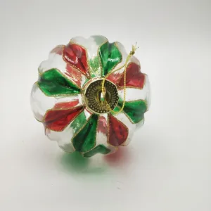 This product has a classic Christmas style, with red and green colors and a swirling pattern.