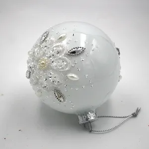 This product exudes a classic and timeless style, perfect for traditional Christmas decorations or adding a touch of sophistication to modern holiday decor.