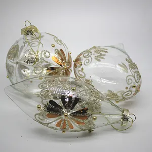 This product is crafted from high-quality glass, featuring a shimmering gold glitter finish.