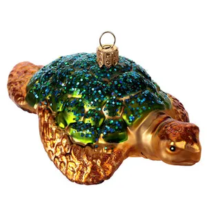 This product is a Christmas tree ornament that can be used to decorate your Christmas tree. It can also be used as a holiday decoration for your home.