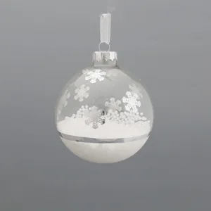 This product has a classic and elegant style that will complement any holiday decor.