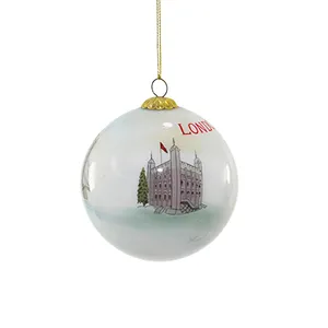 These custom printed Christmas baubles are perfect for adding a touch of London to your Christmas tree. Each bauble is hand-blown and features a white background with a beautiful hand-painted image of the Tower Bridge. They are perfect for wholesale orders or to add a unique touch to your own party decorations.