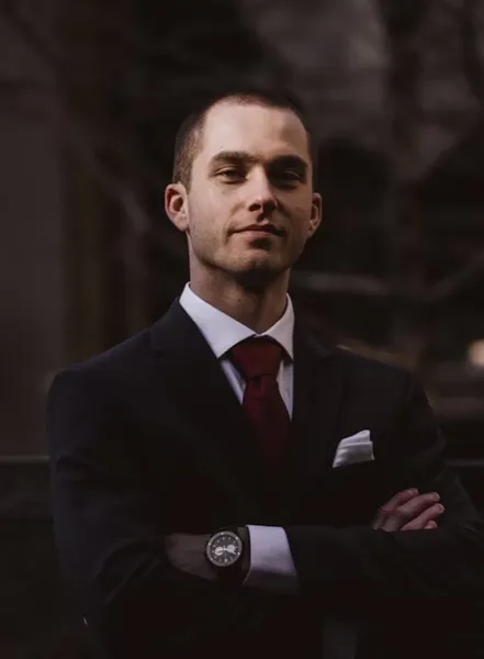 Their stunning designs and impeccable quality have proven to be a hit with my customers, ensuring a lucrative season for us both.